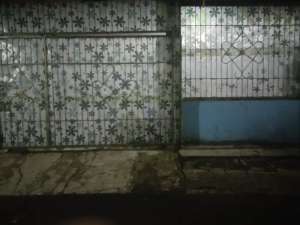 Rumah Luas 15 Menit ke Summarecon Mall Serpong Hadap Timur J-31178 lokasi di Kelapa Dua, tersedia melalui melalui situs Olx