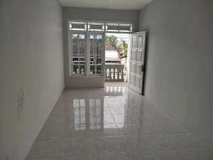 Rumah Luas 222m Tepi Jl Raya Salatiga lokasi di Tingkir, tersedia melalui melalui situs Olx