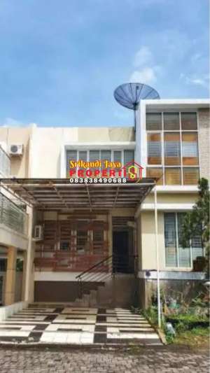 Rumah Mewah 2 Lantai di Kawasan Elit Bukit Wahid Regency lokasi di Semarang Barat, tersedia melalui melalui situs Olx