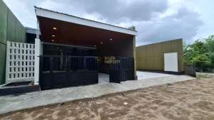 RUMAH MODERN DEKAT BUDI MULIA KENAYANLINGKUNGAN HIDUPSTRATEGIS lokasi di Kalasan, tersedia melalui melalui situs Olx