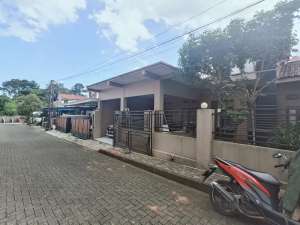 Rumah perum Puri Intan dekat kampus Unsoed,wisata Baturaden Purwokerto lokasi di Purwokerto Utara, tersedia melalui melalui situs Olx