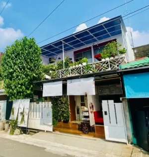 Rumah Sangat Bagus Malaka Buaran Duren Sawit lokasi di Duren Sawit, tersedia melalui melalui situs Olx