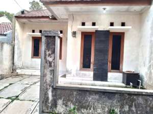 Rumah Strategis dekat kelurahan Pondok Ranggon Jakarta Timur lokasi di Cipayung, tersedia melalui melalui situs Olx