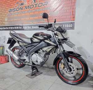 Jual bekas Seperti baru Km 50rb YAMAHA VIXION 150 FI OLD 2011 Pajak Panjang,lokasi di Kebayoran Lama