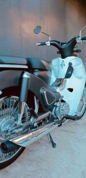 Jual bekas SM Clasic 110 seperti baru,lokasi di Cimeunyan