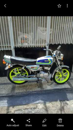 Jual bekas Suzuki GP 125 Tahun 1983,lokasi di Kelapa Gading