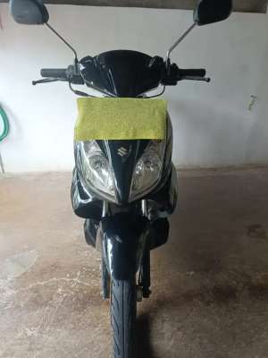 Jual bekas Suzuki Skywave 125 Night Rider III thn 2010,lokasi di Medan Satria