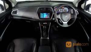 Jual bekas Suzuki Sx4 S-Cross AT 2018 Putih,lokasi di Kota Bekasi