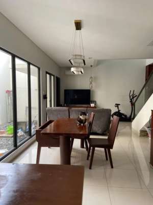 Termurah Rumah lux cluster emily summarecon bandung lokasi di Gedebage, tersedia melalui melalui situs Olx