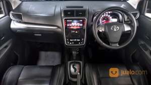 Jual bekas Toyota Avanza 1.5 Veloz AT 2019 Hitam,lokasi di Kota Yogyakarta