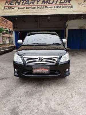 Jual bekas Toyota Innova 2.0 G Bensin Manual Tahun 2013 Hitam Metalik Bagus Kece,lokasi di 