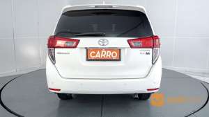 Jual bekas Toyota Innova 2.4 V MT 2018 Putih,lokasi di Kota Palembang