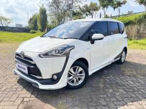 Jual bekas Toyota Sienta 1.5 Q Bensin OTOMATIS 2016 WSF,lokasi di 
