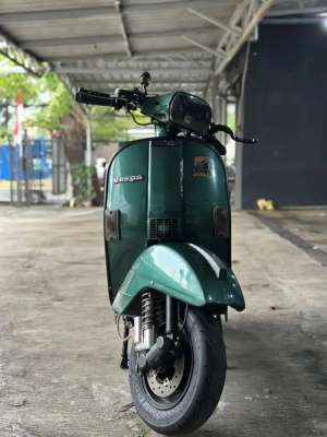 Jual bekas Vespa exclusive 2 1994,lokasi di Cilandak