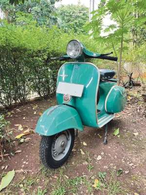 Jual bekas Vespa sprint bagol 1976,lokasi di Serpong Utara