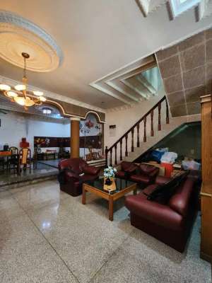 Villa di Komplek Cemara Hijau lokasi di Medan Deli, tersedia melalui melalui situs Olx