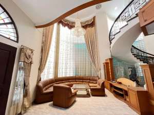 Villa di Komplek Taman Polonia 5 lokasi di Medan Polonia, tersedia melalui melalui situs Olx