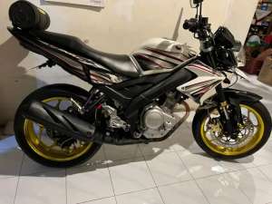 Jual bekas Vixion oldd modiff istimewa joss,lokasi di Semarang Timur