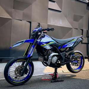 Jual bekas WR 155 SUPERMOTO YAMAHA WR155 MODIF GANTENG SIAP TOURING,lokasi di Gambir