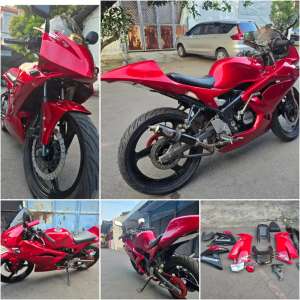 Jual bekas WTSNinja RR new Merah,lokasi di Wonokromo