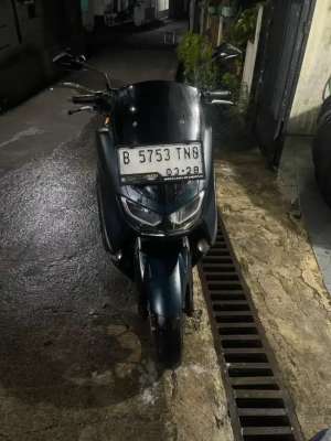 Jual bekas yamah nmx new 155 cc thn 2023 ss lengkap,lokasi di Cipayung