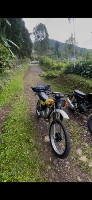 Jual bekas Yamaha DT 100 Trail Vintage 2 tak,lokasi di Bekasi Barat