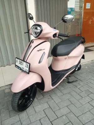 Jual bekas Yamaha fillano Pink 2024,lokasi di Pedurungan