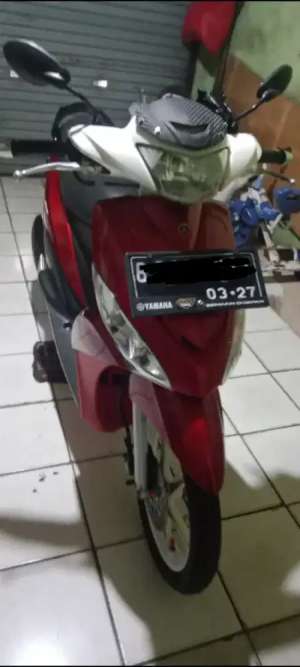 Jual bekas Yamaha mio j 2012 merah,lokasi di Tambora