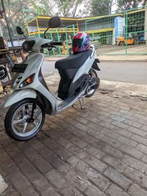 Jual bekas Yamaha Mio sporty tahun 2007 semi restomod,lokasi di Cakung