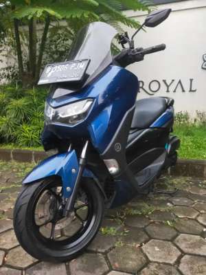 Jual bekas Yamaha Nmax 2021 Keyless pajak panjang 04-2026,lokasi di Parung