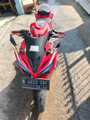 Jual bekas Yamaha R15 ninja 2009,lokasi di Citayam