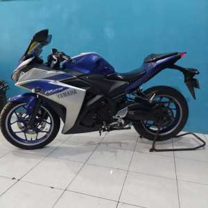 Jual bekas Yamaha R25 abs 2015,lokasi di Ciputat