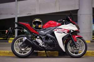 Jual bekas YAMAHA R25 LIKE NEW,lokasi di Cilegon