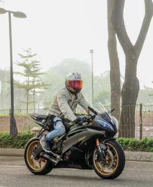 Jual bekas Yamaha R6 2012 siap gasss,lokasi di Sindang Jaya
