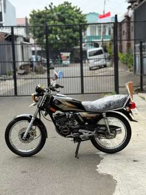Jual bekas Yamaha RXKing Spesial SE Aniversary Tahun 2003. Mulus Siap Pakai,lokasi di Tebet