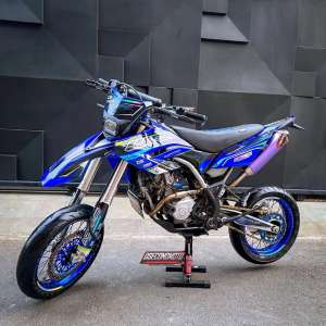 Jual bekas YAMAHA WR 155 SUPERMOTO TRAIL WR155 FULL SPEC SIAP TOURING RALLY,lokasi di Kemayoran