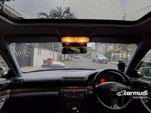 Jual bekas 2002 Audi A4 2.0 Sedan1.8 CBU Special Edition SUNROOF Jok Kulit Sport Steering Original Km 85 rb Record ATPM B GENAP Pjk 42026 Mulus Interior Orsinil,lokasi di DKI Jakarta