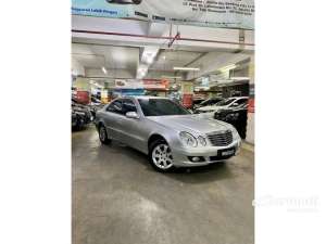 Jual bekas 2009 Mercedes-Benz E200K 1.8 Sedan ODO 61rb Mercy W211 Kompressor Elegance 2009 Mercy E 280,lokasi di DKI Jakarta