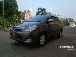 Jual bekas 2010 Toyota Kijang Innova 2.0 G Luxury MPV,lokasi di DKI Jakarta