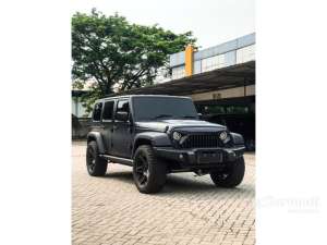 Jual bekas 2011 Jeep Wrangler 3.8 Rubicon SUV Odo 70 Rbuan TERMURAH,lokasi di DKI Jakarta