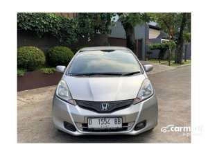 Jual bekas 2012 Honda Jazz 1,5 Base Spec Hatchback Manual,lokasi di Jawa Barat