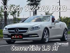 Jual bekas 2012 Mercedes-Benz SLK200 1.8 CGI Convertible KM 30 ribuan TDP 5 juta. Garansi full 1 tahun,lokasi di DKI Jakarta