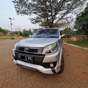 Jual bekas 2015 Rush S TRD Matic,lokasi di 