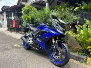 Jual bekas 2019 yamaha R15 V3 2019 pjk on siap pake,lokasi di Pamulang