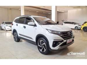 Jual bekas 2021 Toyota Rush 1.5 GR Sport SUV AT Putih,lokasi di Jawa Barat