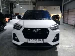 Jual bekas 2022 Daihatsu Rocky 1,0 R TC ASA 2 Tone SUV,lokasi di DKI Jakarta