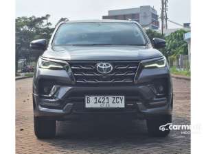 Jual bekas 2022 Toyota Fortuner 2.4 VRZ GR SPORT 4X2 SUV,lokasi di Banten