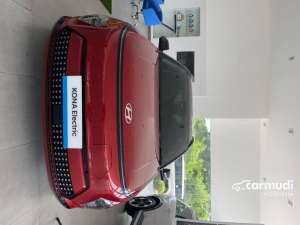 Jual bekas 2024 Hyundai Kona 0.0 Prime Long Range SUV FREE VESPA MATIC LX125,lokasi di DKI Jakarta