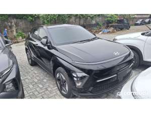 Jual bekas 2024 Hyundai Kona 0.0 Style Standard Range SUV sisa 1 Cash kerass,lokasi di DKI Jakarta