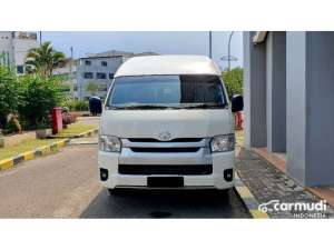 Jual bekas 2024 Toyota Hiace 3.0 Commuter Van - Mobil Keluarga Nyaman Harga Nego,lokasi di DKI Jakarta